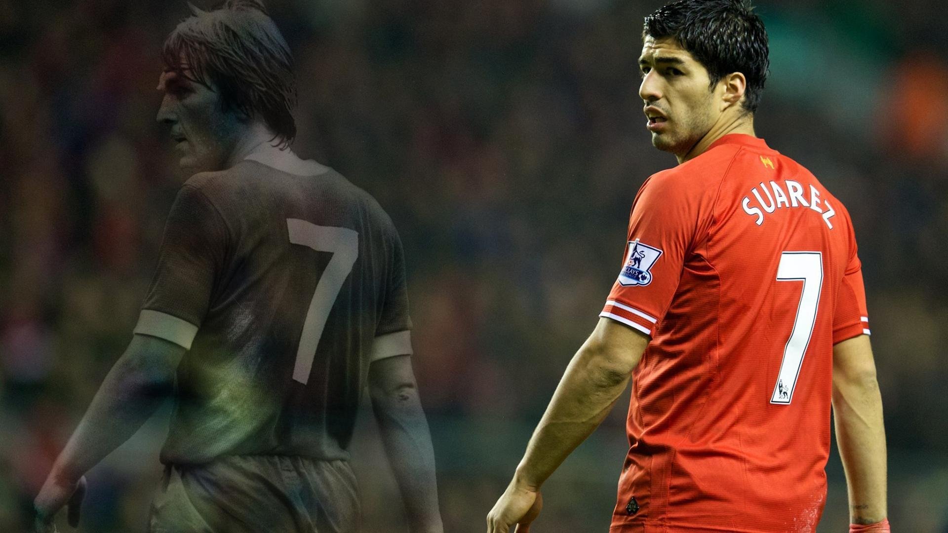 大漠星空超长距离跑 夜跑者依靠星光与头灯前行